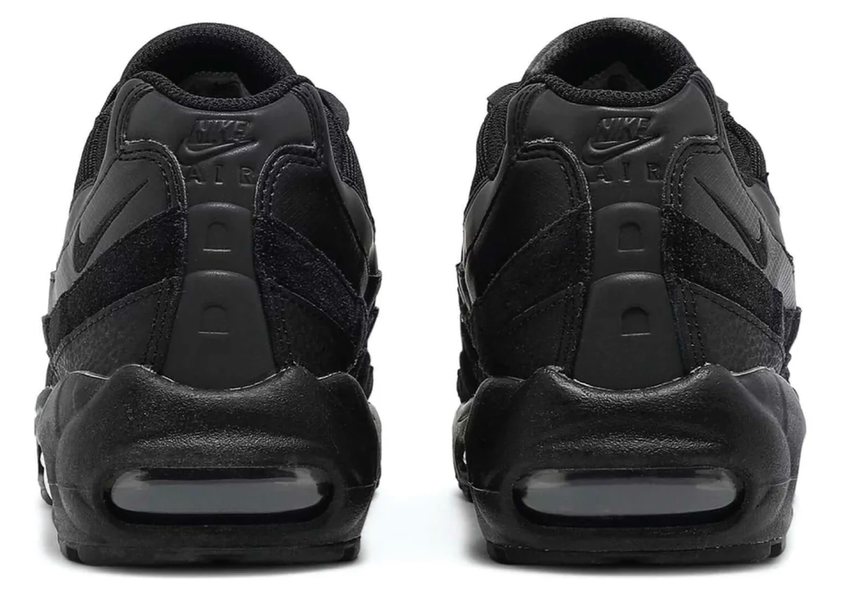 Nike Air Max 95 Essential Triple Black
