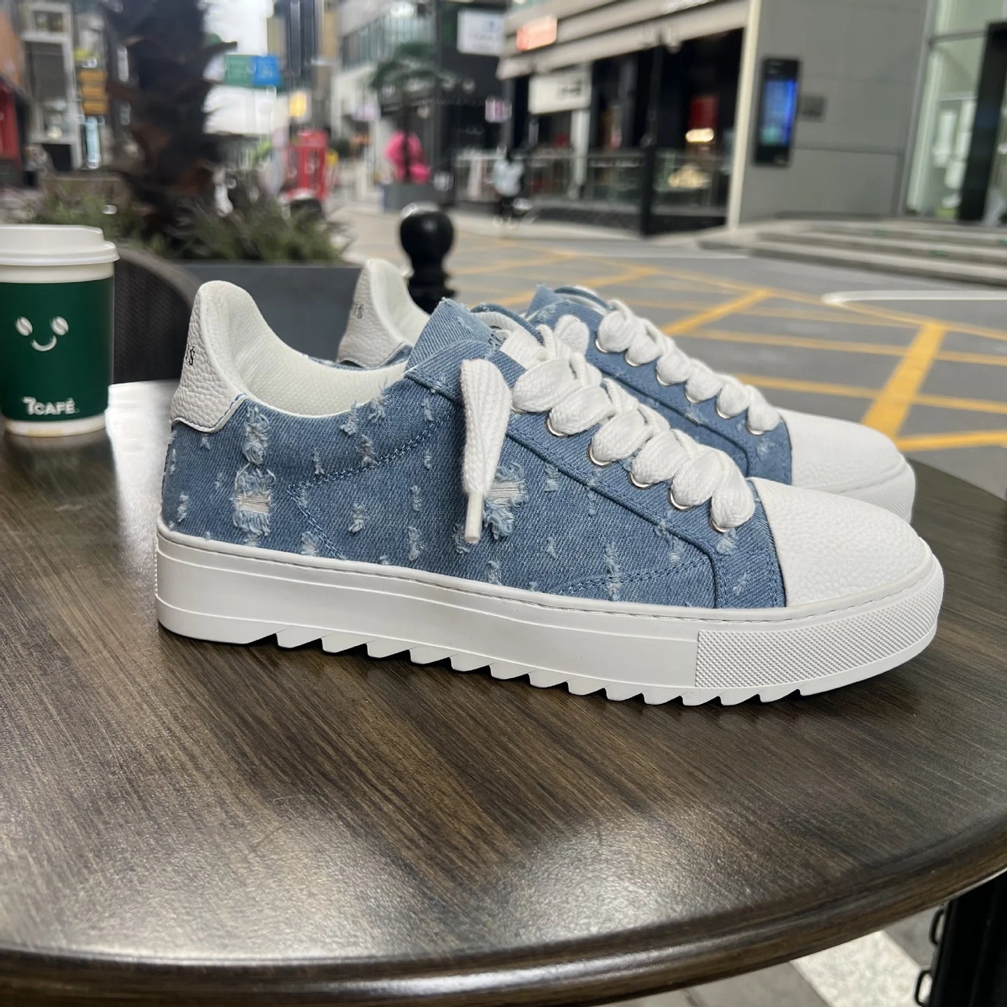 2026 Summer Unisex Fashion Casual Sneakers for Men Women Lightweight Breathable Walking Shoes Multifunctional Comfort Daily