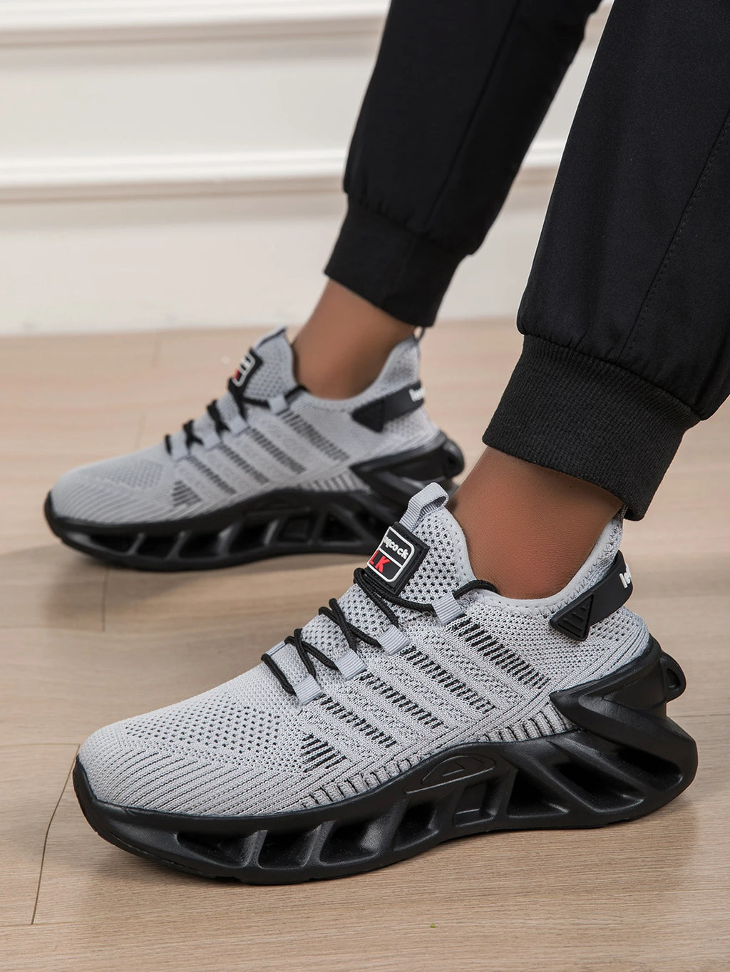 Men’s Breathable Lace-Up Sneakers – Comfortable Thick Sole Casual Sports Shoes