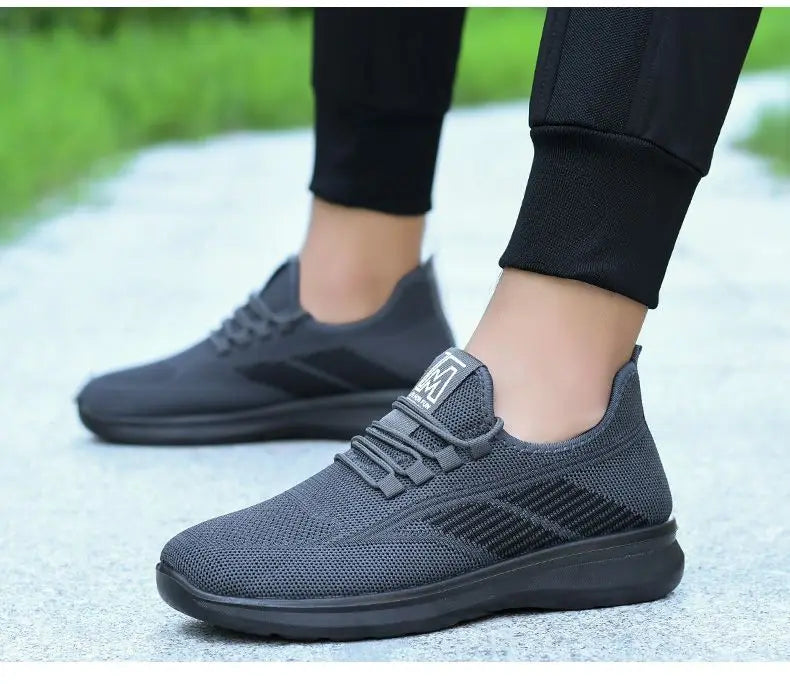Men’s Lightweight Canvas Sneakers – Comfortable Casual Summer Shoes