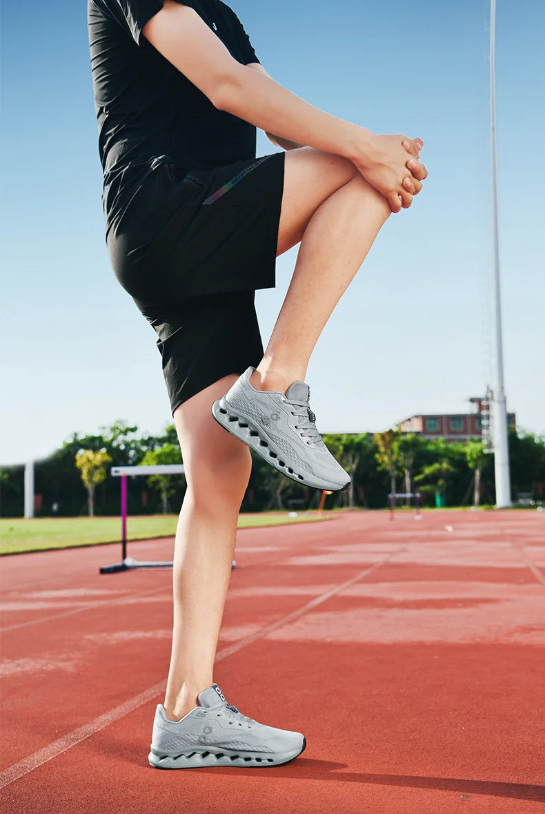 2026 New Summer New Shock Absorbing Casual Sports Shoes Off Road Running Men's and Women's Shoes Fashion Trend Golf Shoes 39-45