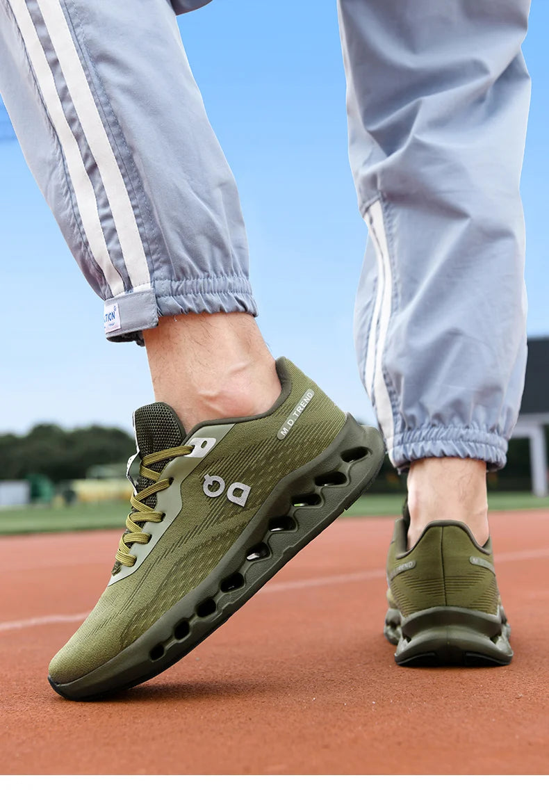 2026 New Summer New Shock Absorbing Casual Sports Shoes Off Road Running Men's and Women's Shoes Fashion Trend Golf Shoes 39-45